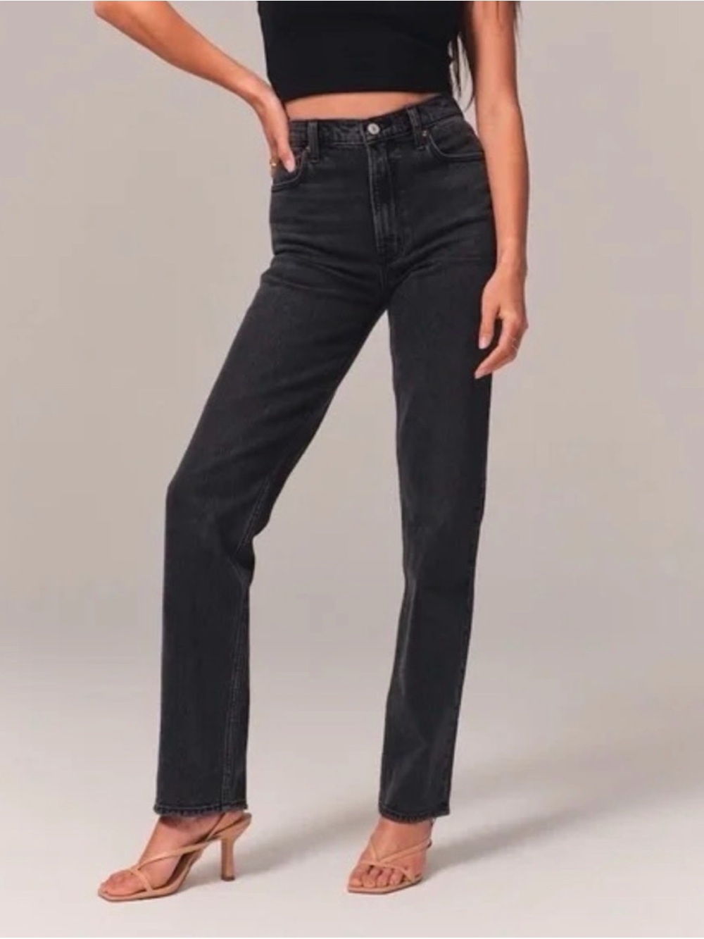 Abercrombie & Fitch High-Rise Straight Jeans in Black